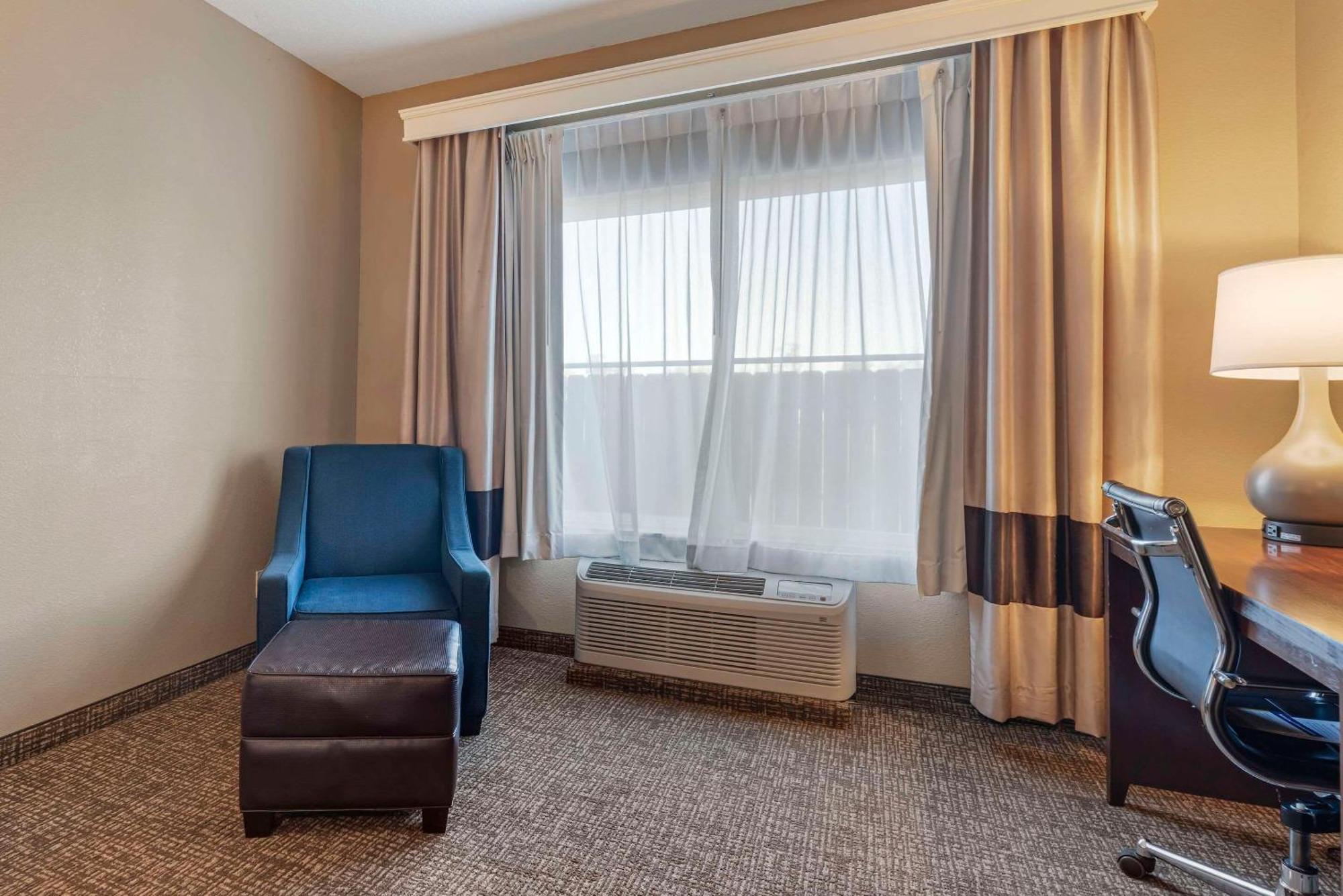 Comfort Inn Lathrop Stockton Airport Exterior foto